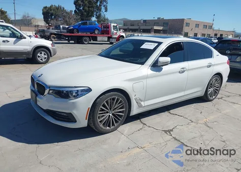 2018 BMW 530E Iperformance из США, поврежденный, VIN WBAJA9C56JB251301
